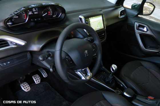 Test Peugeot 2008 Sport THP