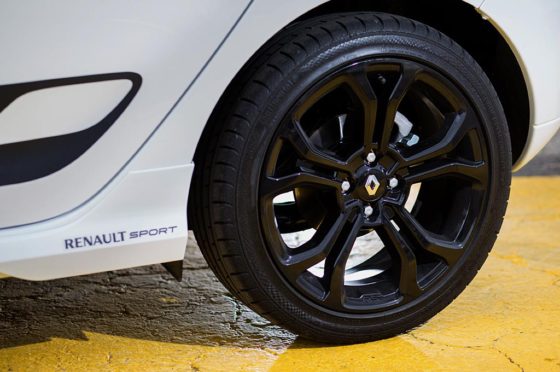 Renault Sandero R.S. 2.0