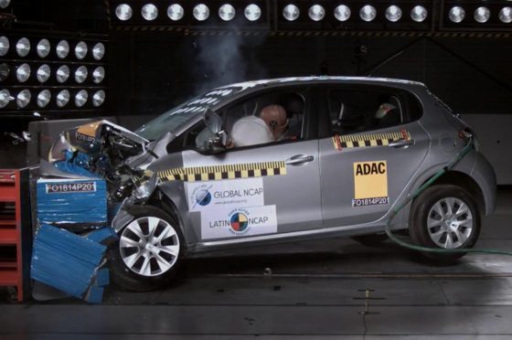 Latin NCAP le bajó la nota al Peugeot 208