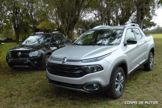 Renault Oroch y Fiat Toro