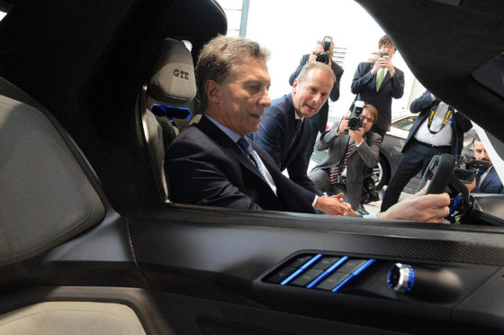 Volkswagen le anunció a Macri inversiones en Argentina