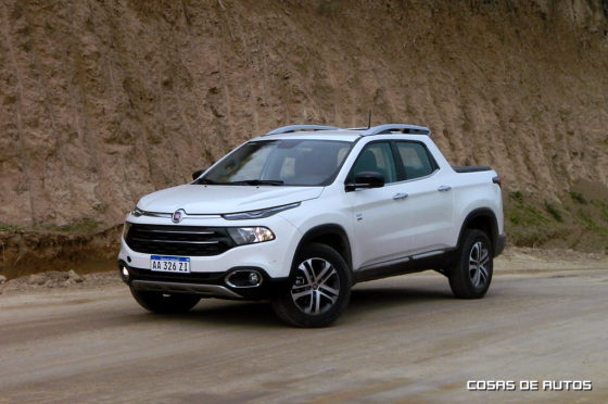 Test de la pick-up Fiat Toro Volcano 4x4 - Foto: Cosas de Autos