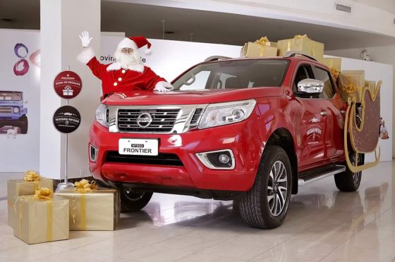 #AyudanteDeSanta: la Nissan NP300 Frontier es el nuevo trineo solidario de Papá Noel