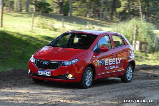 Test Geely 515 hatch - Foto: Cosas de Autos
