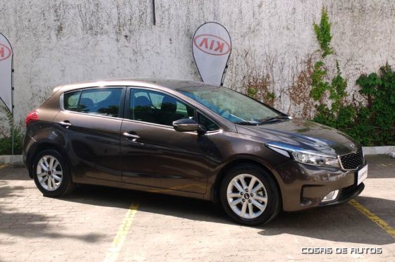 Kia Cerato hatchback