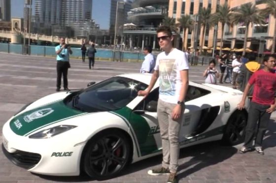 Los autos de la Policía de Dubai