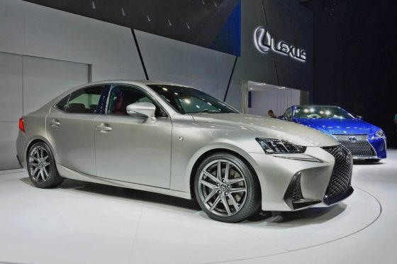 Lexus 2017