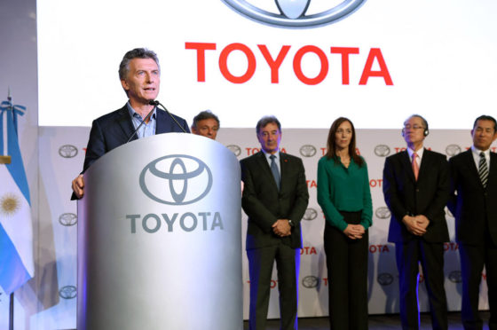 Macri en Toyota