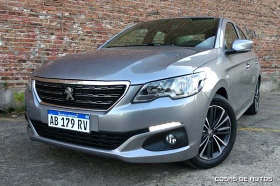 Test Peugeot 301 - Foto: Cosas de Autos