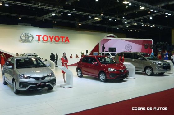 Stand de Toyota en el Salón de Buenos Aires 2017
