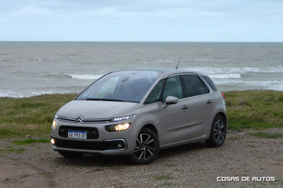 #Test Citroën C4 Picasso HDI - Foto: Cosas de Autos