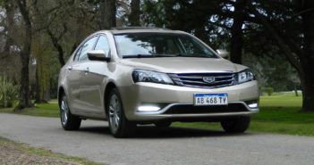 Test del Geely Emgrand FE 3 - Foto: Cosas de Autos