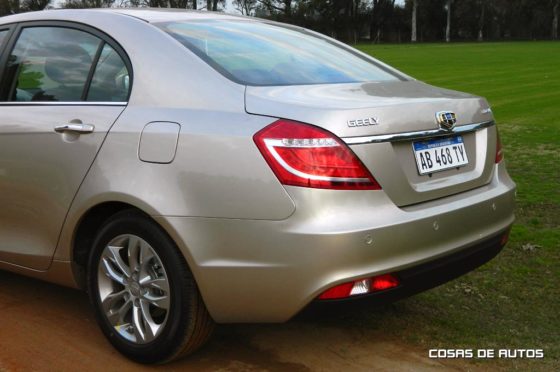 Test del Geely Emgrand FE 3 - Foto: Cosas de Autos
