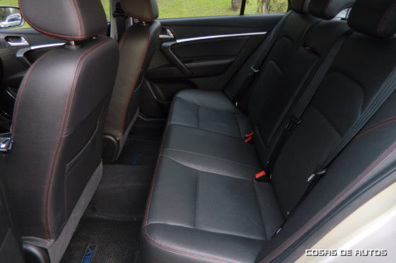 Test del Geely Emgrand FE 3 - Foto: Cosas de Autos