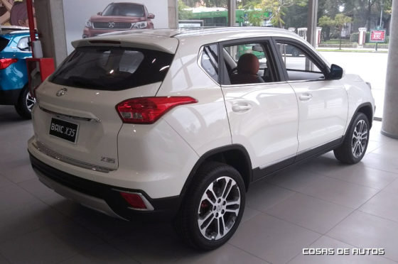BAIC x35