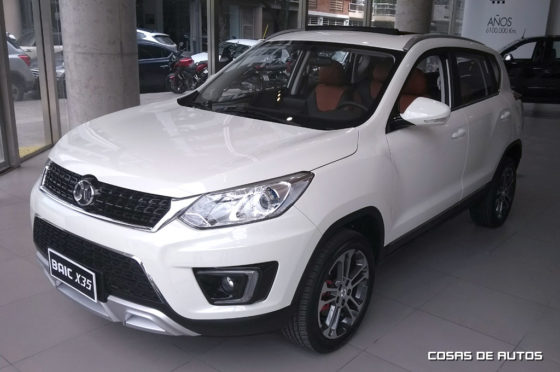 BAIC x35