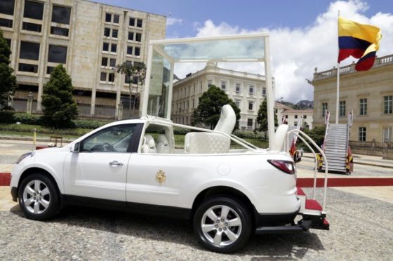 Papamóvil Chevrolet Traverse en Colombia