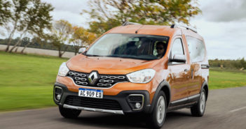 Test Renault Kangoo Stepway - Foto: Cosas de Autos