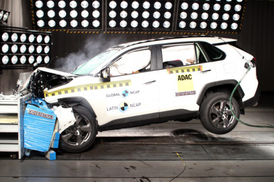 Nueva Toyota RAV4 - Test de Latin NCAP