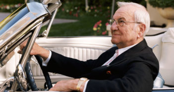 Murió Lee Iacocca, “padre” del Mustang y leyenda de la industria automotriz Lee Iacocca