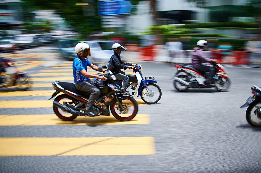 Motos en el tránsito