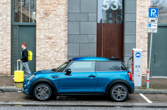 MINI Cooper SE EV