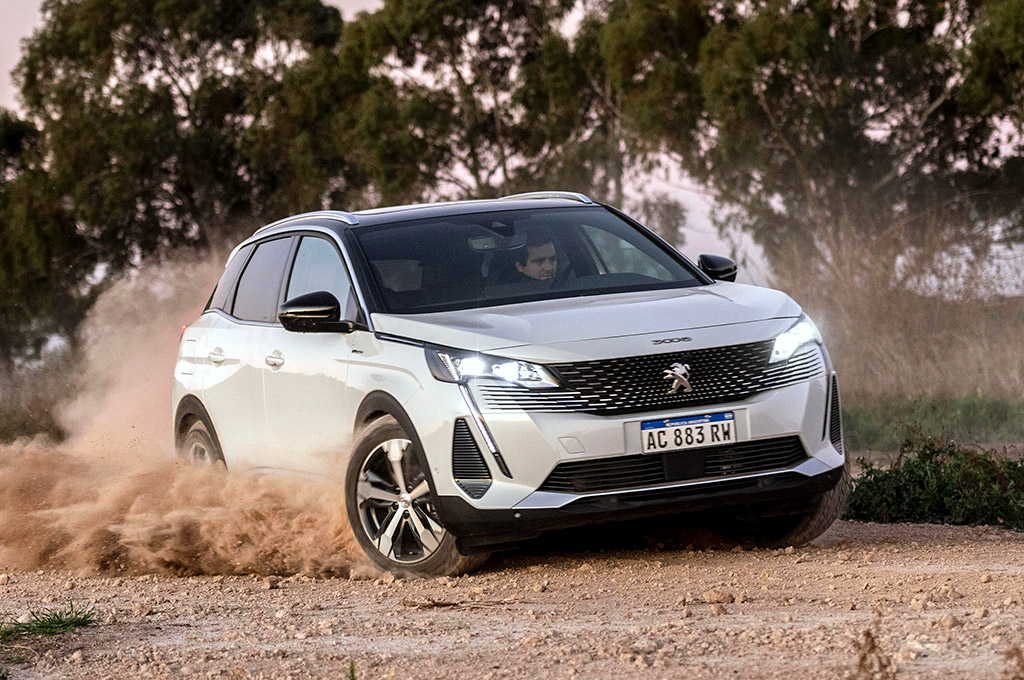 Peugeot 3008 Hybrid4