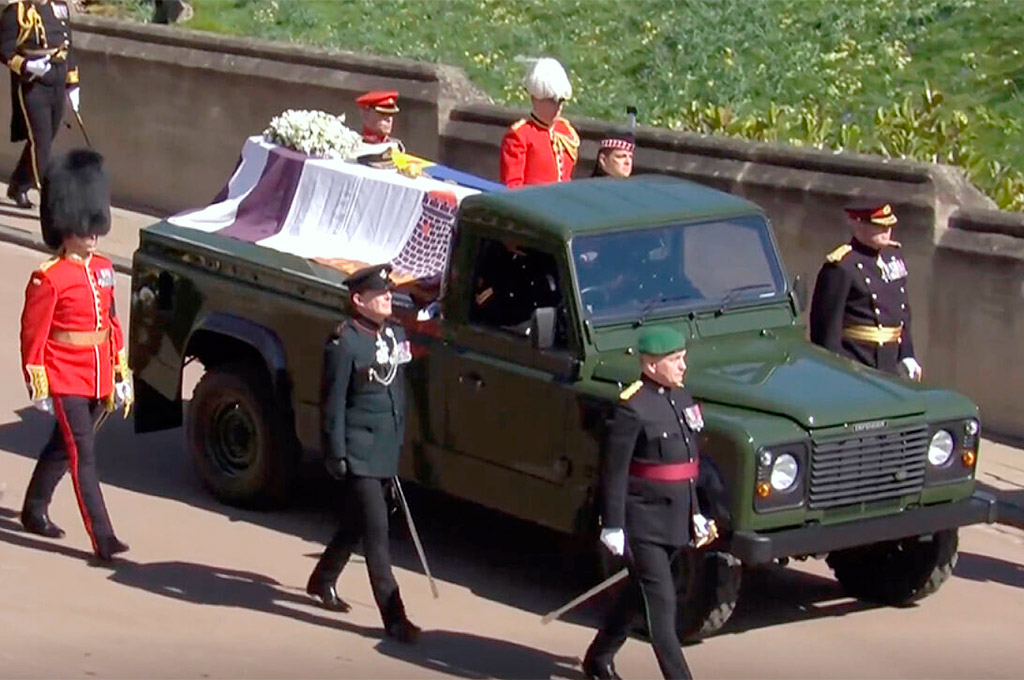 Land Rover fúnebre