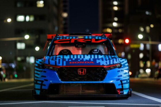 Honda CR-V Hybrid Racer