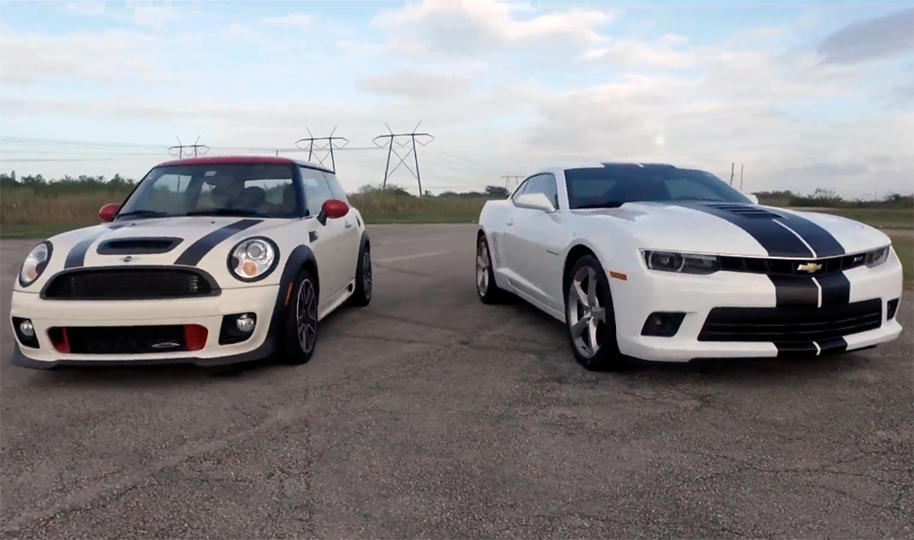 MINI Cooper y Chevrolet Camaro