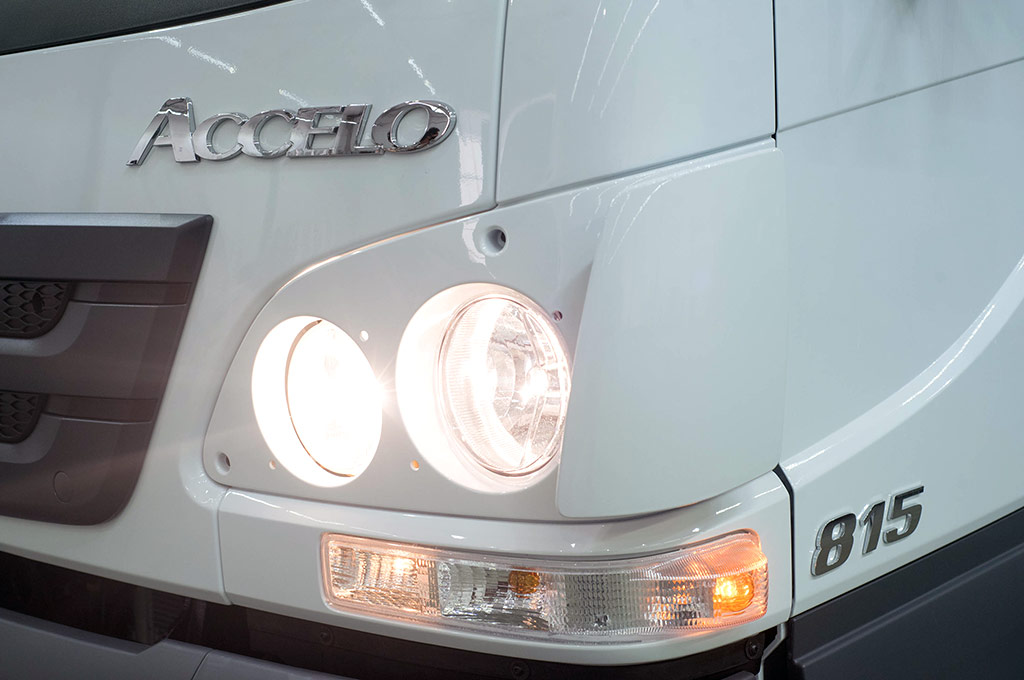 Mercedes-Benz Accelo