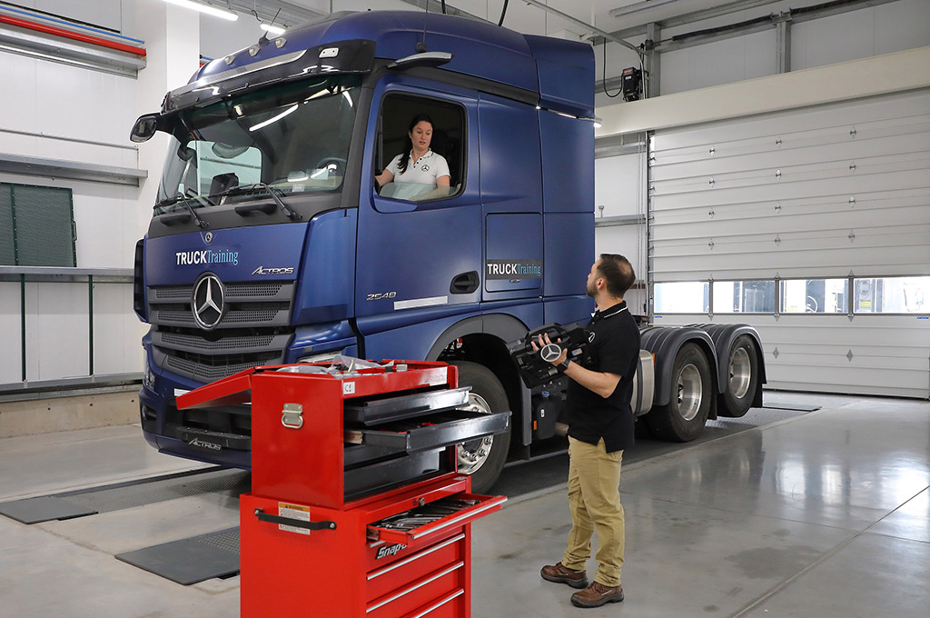 Mercedes-Benz Camiones Posventa