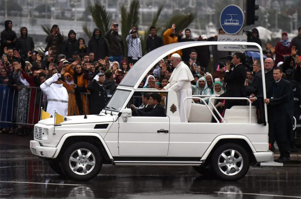 papamóvil - Mercedes Clase G