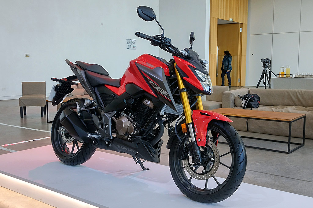 Honda CB300F Twister