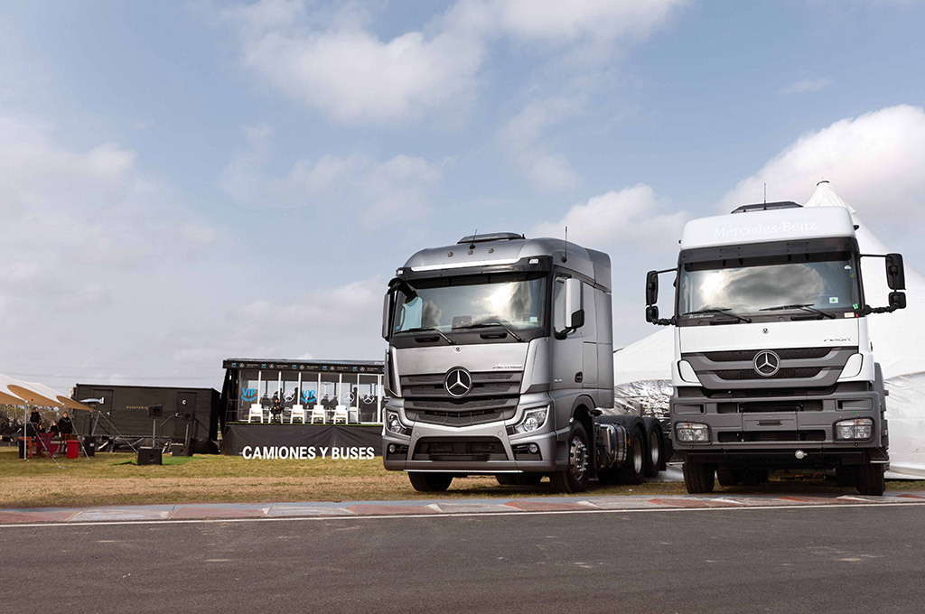 Mercedes Benz Camiones en el TC