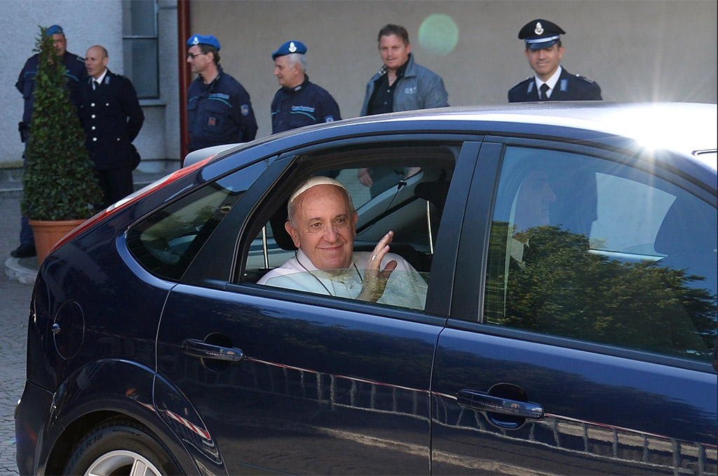 Papa Francisco - Ford Focus