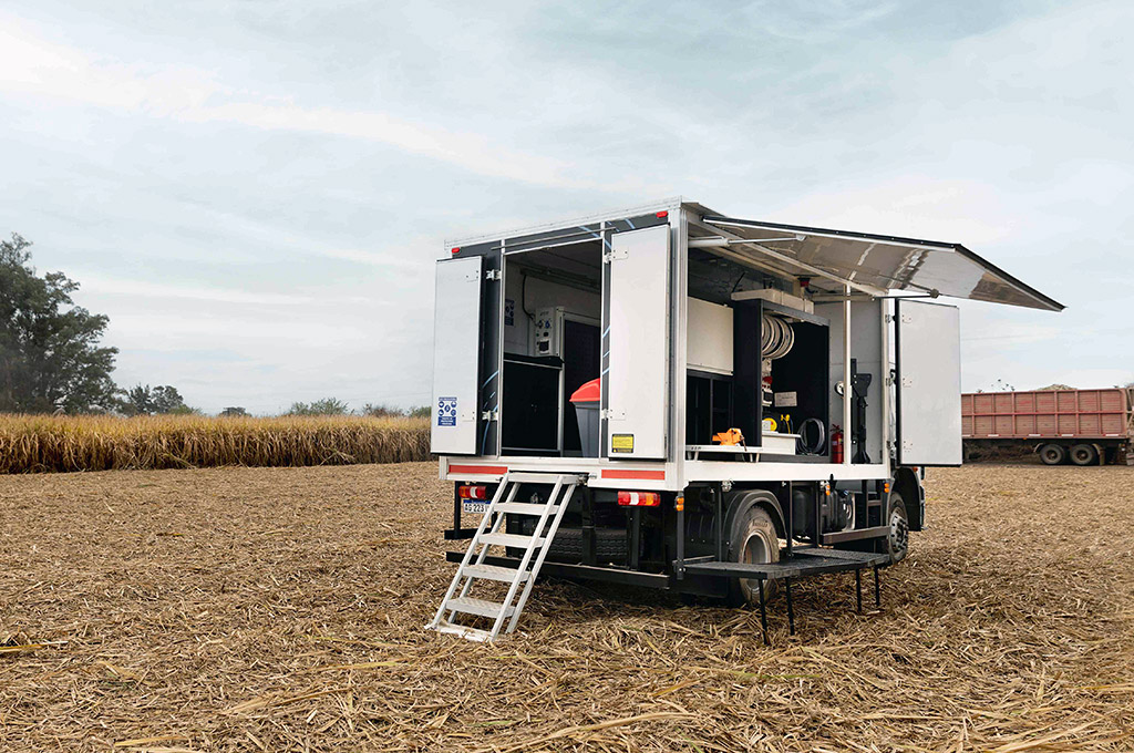 Mercedes-Benz Atego 4x4 Taller Móvil