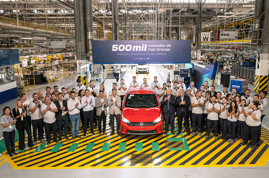 Fiat Cronos 500 mil unidades