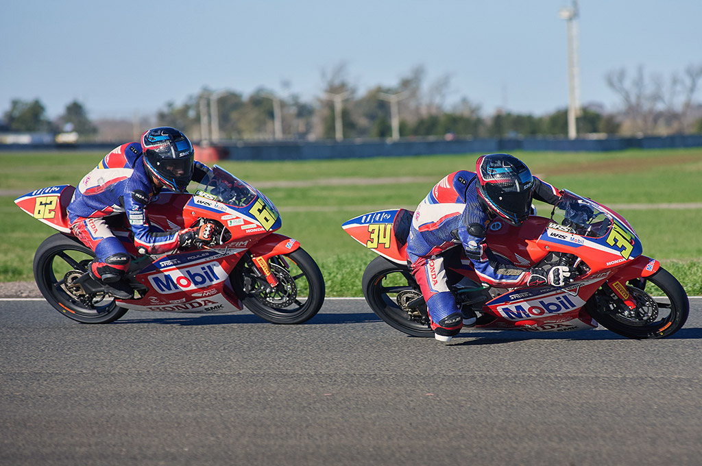 Mobil Moto4 Latin Cup