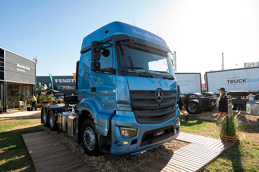 Mercedes-Benz Camiones - ExpoAgro