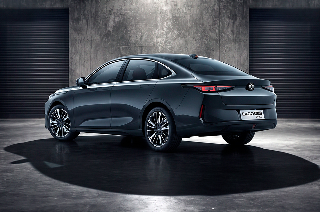 Changan Eado Plus PHEV